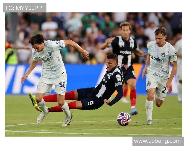 国米在意甲第13轮客场击败比萨暂居积分榜次席展现强劲实力